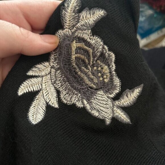 NWOT Chico's Zenergy Black & Silver Floral Embroidered Bomber Jacket 16 - Picture 7 of 11